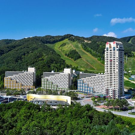 Phoenix Resort Pyeongchang Exteriör bild